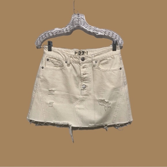 Free People Denim Mini-Skirt - EUC - Picture 3 of 4